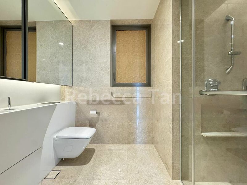 2 Bed Condo for Sale in  Cairnhill Nine - Image 8