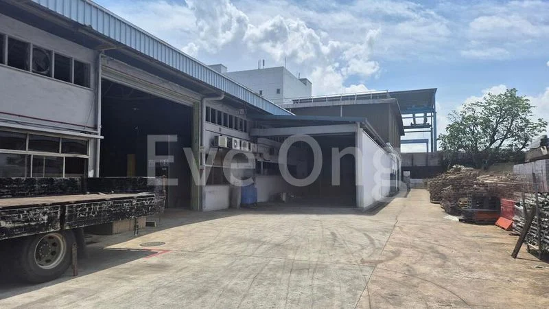 Factory / Workshop (B2) for Rent: Gul / Ground Floor / 10 Ton Crane / 600 amp - Image 2