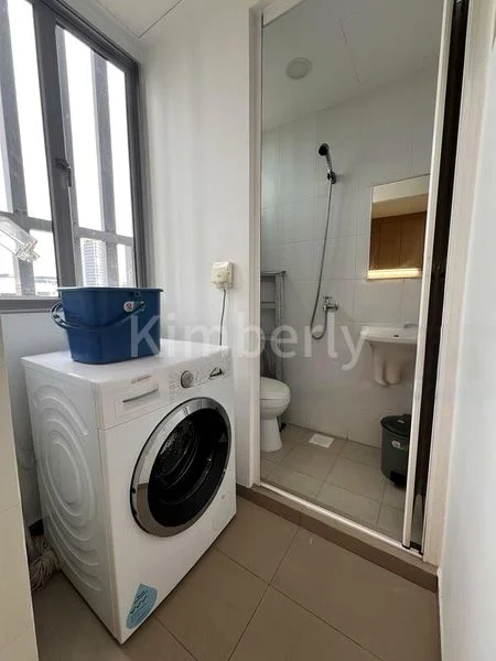 3 Bed Apartment (Condo) for Rent in  Nova 48 - Image 5