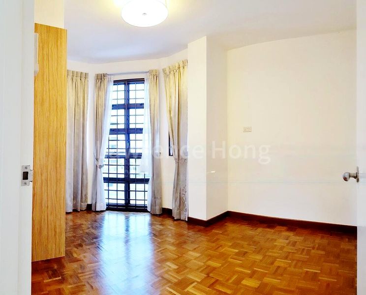 3 Bed Condo for Rent in  Parkway View - Image 11