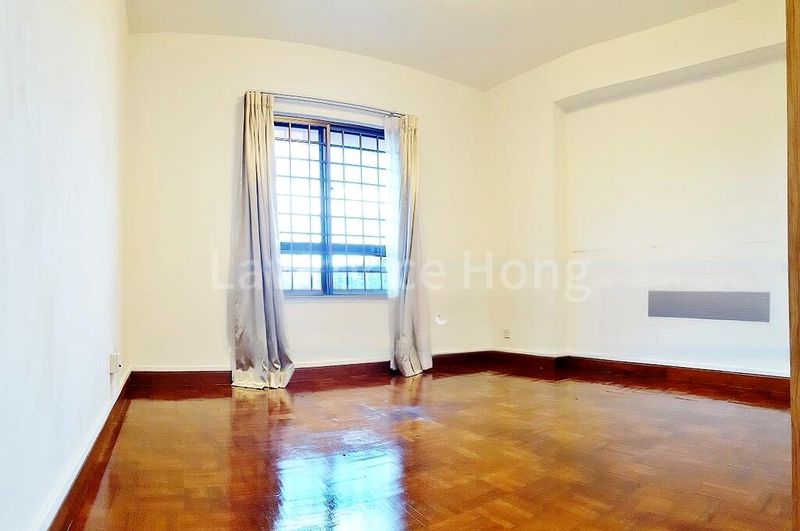 3 Bed Condo for Rent in  Parkway View - Image 6