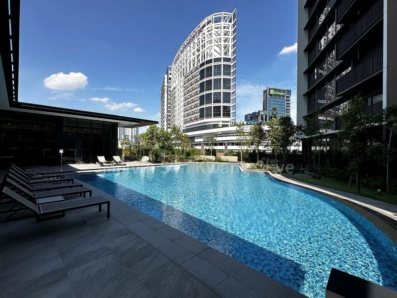 4 Bed Condo for Rent in Piccadilly Grand / Piccadilly Galleria - Image 3