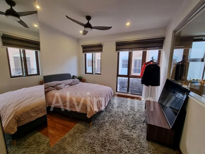 4+1 Bed Cluster House (Landed) for Sale in  Bedok Market Place - Image 5