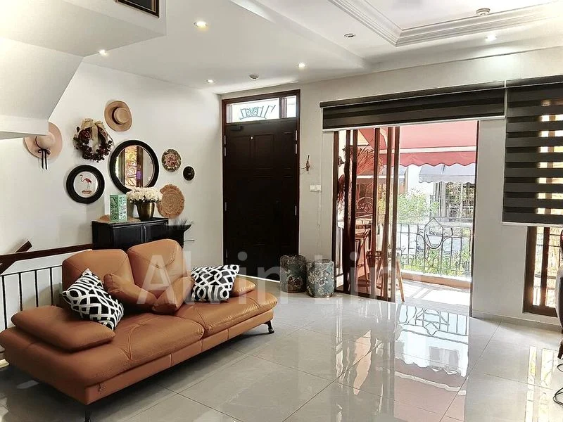 4+1 Bed Cluster House (Landed) for Sale in  Bedok Market Place - Image 1