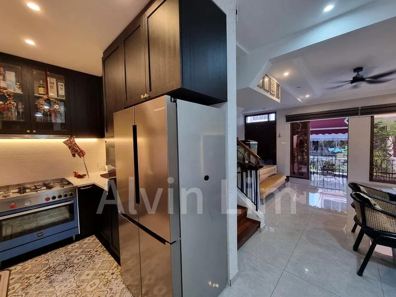 4+1 Bed Cluster House (Landed) for Sale in  Bedok Market Place - Image 10