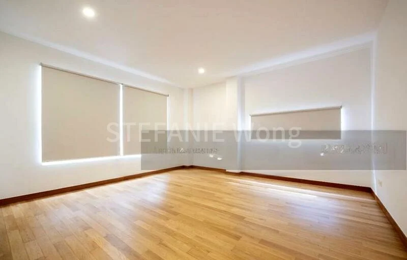 6 Bed Semi-Detached House (Landed) for Sale in Cold Storage Jelita - Image 2