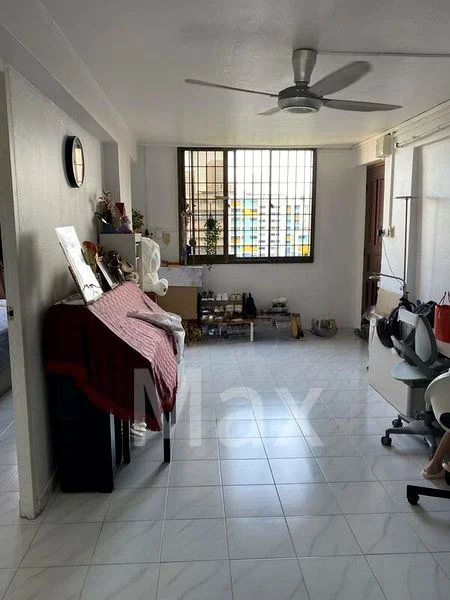 3 Room (3I) HDB for Sale in  507 Bukit Batok Street 52 - Image 1