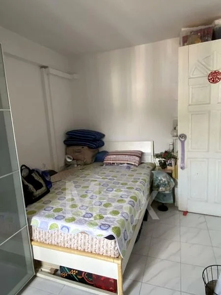 3 Room (3I) HDB for Sale in  507 Bukit Batok Street 52 - Image 4