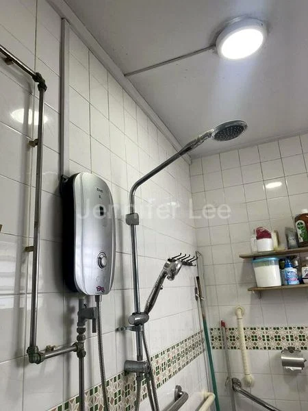 Common Room (HDB) for Rent in 307 Choa Chu Kang Avenue 4 - Image 9