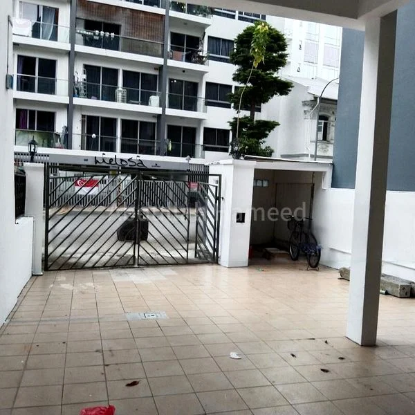 10 Bed Corner Terrace (Landed) for Rent in  Atrium Residences - Image 2