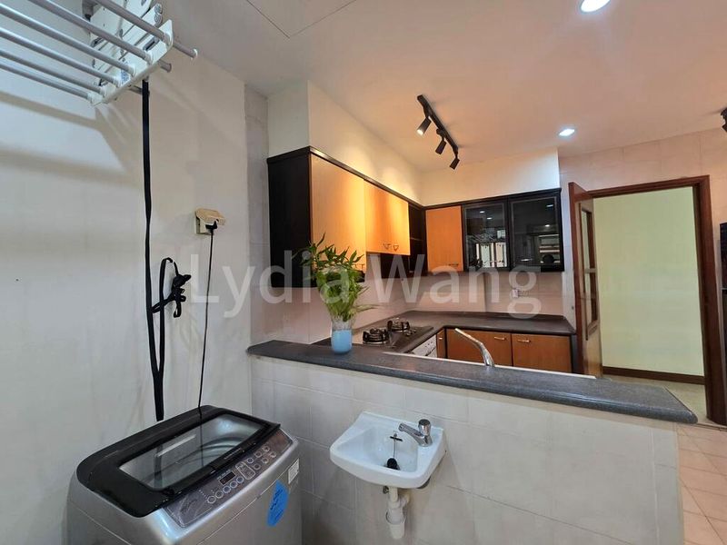 Common Room (Condo) for Rent in  Moonstone View - Image 4