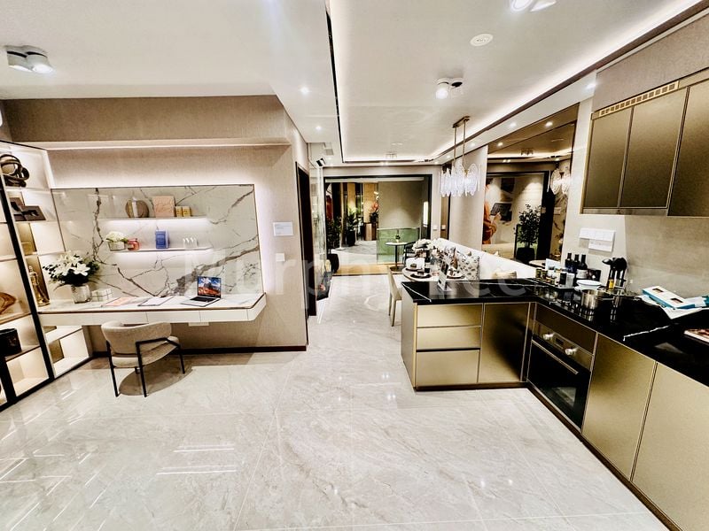 3 Bed Condo for Sale in Chuan Park - Image 4