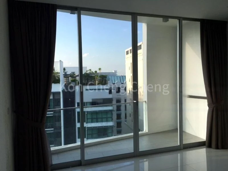 3 Bed Apartment (Condo) for Sale in  Orchard Court - Image 1