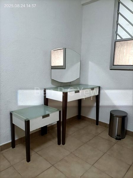 Common Room (HDB) for Rent in  204 Yishun Street 21 - Image 2