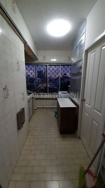 Common Room (Condo) for Rent in  People's Park Complex - Image 9
