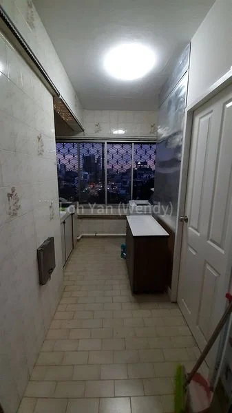 Common Room (Condo) for Rent in  People's Park Complex - Image 8