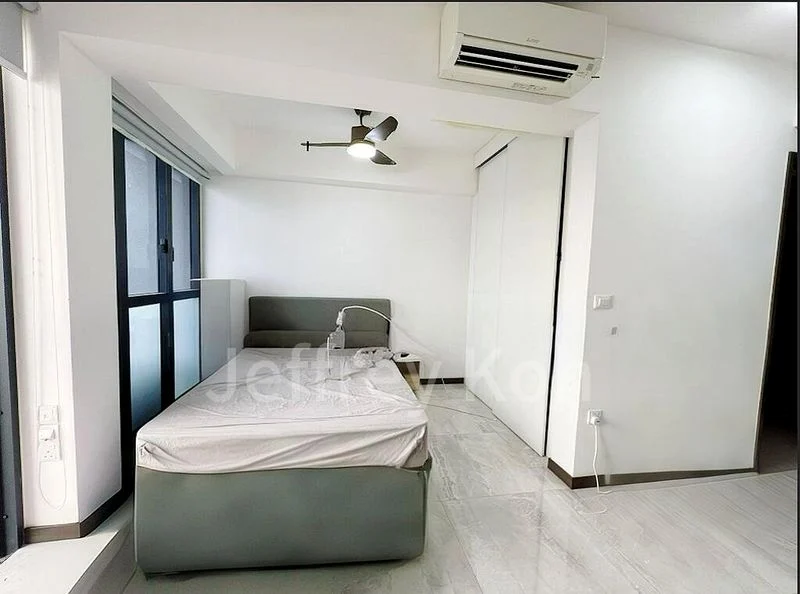 Studio Condo for Sale in  Lake Grande - Image 3