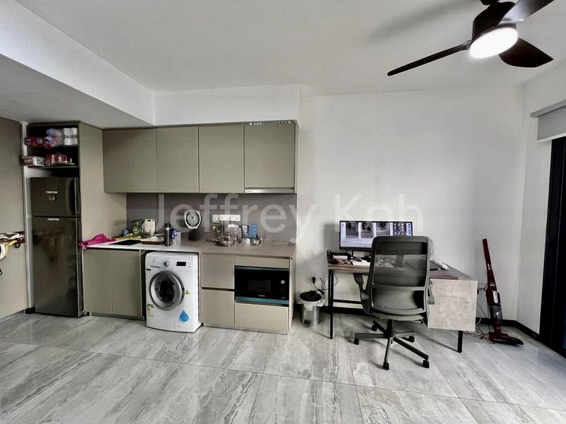 Studio Condo for Sale in  Lake Grande - Image 9