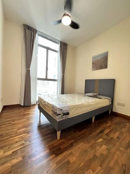 Common Room (Condo) for Rent in  The Lakeshore - Image 7