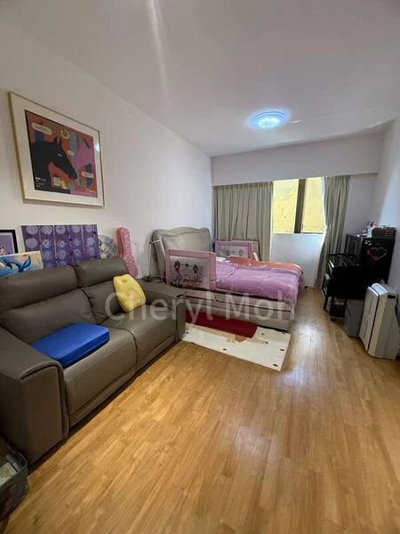 5 Bed Apartment (Condo) for Sale in  Seaside Residences - Image 9