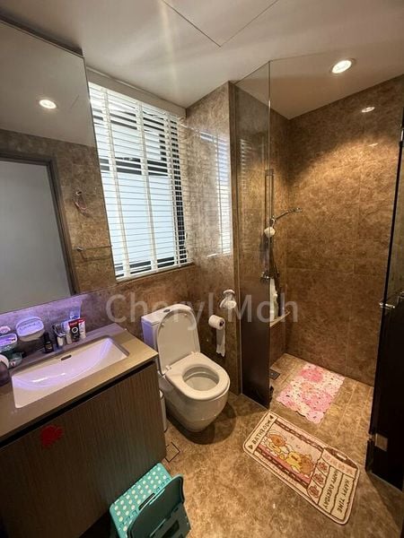 5 Bed Apartment (Condo) for Sale in  Seaside Residences - Image 16