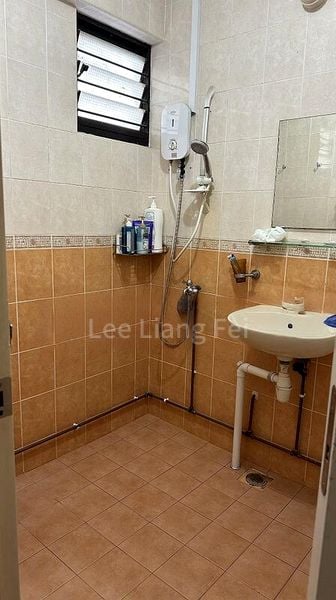 5 Room (5STD) HDB for Rent in 12 North Bridge Road - Image 5