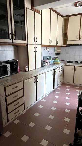 5 Room (5STD) HDB for Rent in 12 North Bridge Road - Image 6