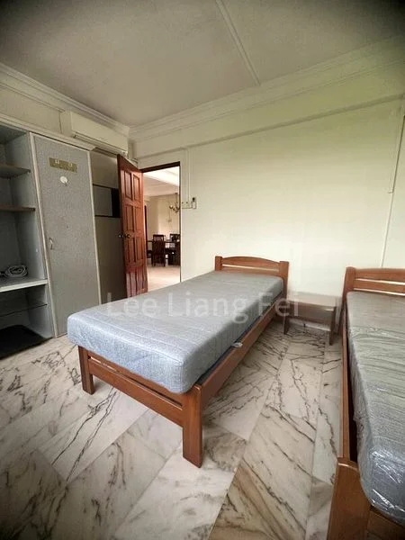 5 Room (5STD) HDB for Rent in 12 North Bridge Road - Image 3