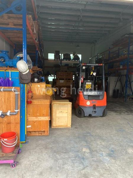 Light Industrial (B1) for Rent: Tagore Industrial - Image 1