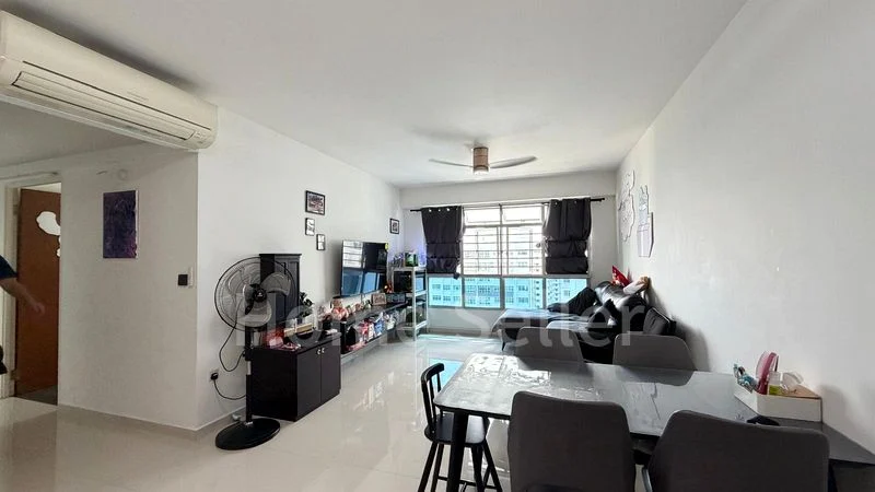 4 Room (4A) HDB for Sale in 332C Anchorvale Link - Image 1
