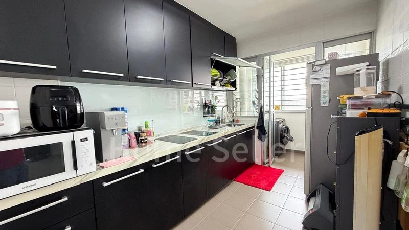 4 Room (4A) HDB for Sale in 332C Anchorvale Link - Image 7