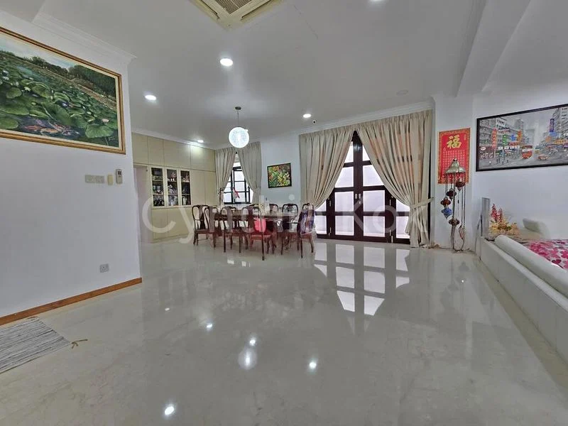 5 Bed Terraced House (Landed) for Sale in  Mugliston Hill - Image 16