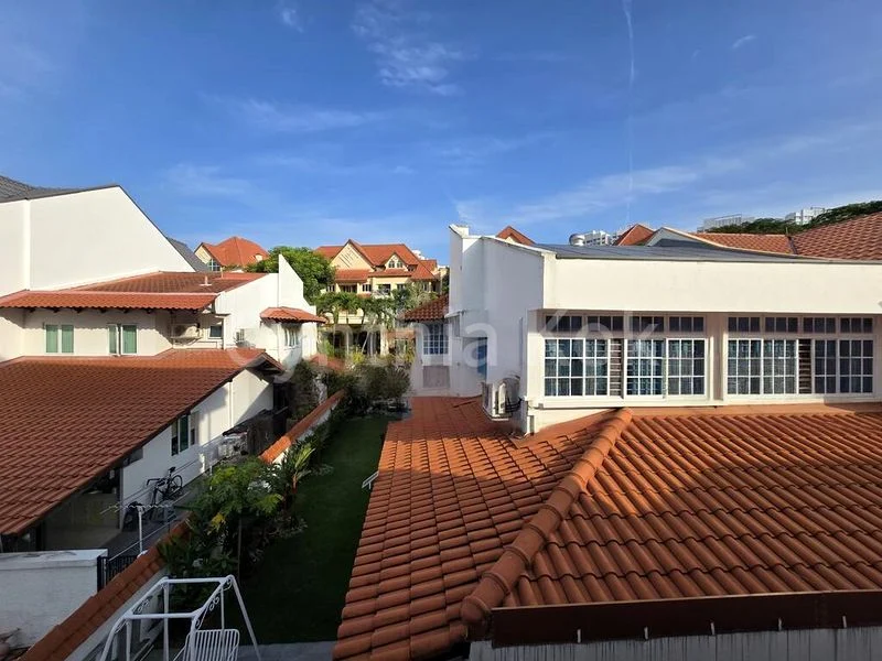 5 Bed Terraced House (Landed) for Sale in  Mugliston Hill - Image 14