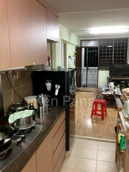 Common Room (HDB) for Rent in  92 Commonwealth Drive - Image 4