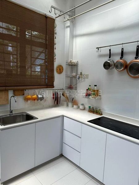 4 Bed Terraced House (Landed) for Sale in  Sin Ming Residences - Image 5