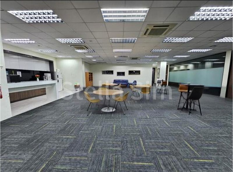 Office for Rent: MEWAH Building - Image 3