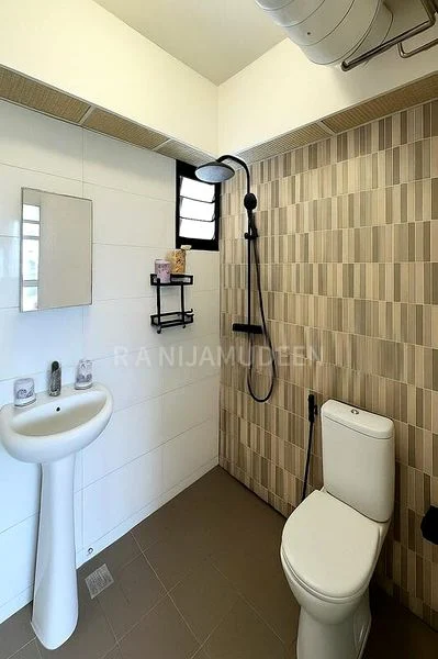 4 Room (4A) HDB for Sale in  608A Tampines North Drive 1 - Image 1