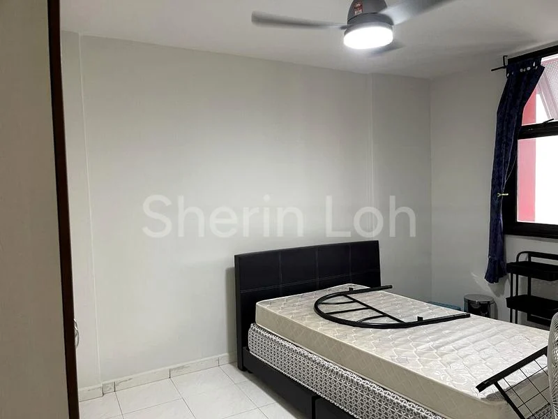 4 Room (4A) HDB for Rent in  359 Admiralty Drive - Image 8