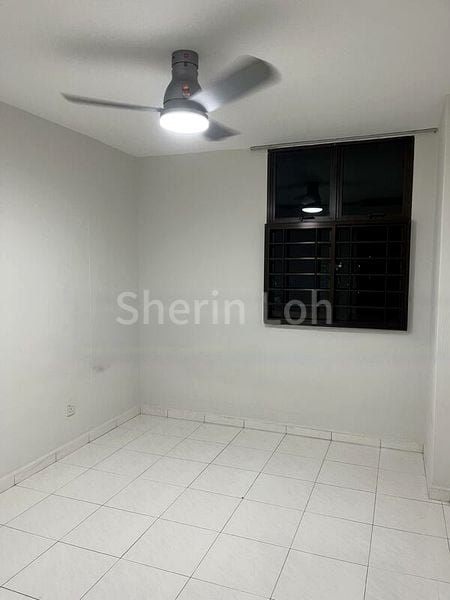 4 Room (4A) HDB for Rent in  359 Admiralty Drive - Image 6