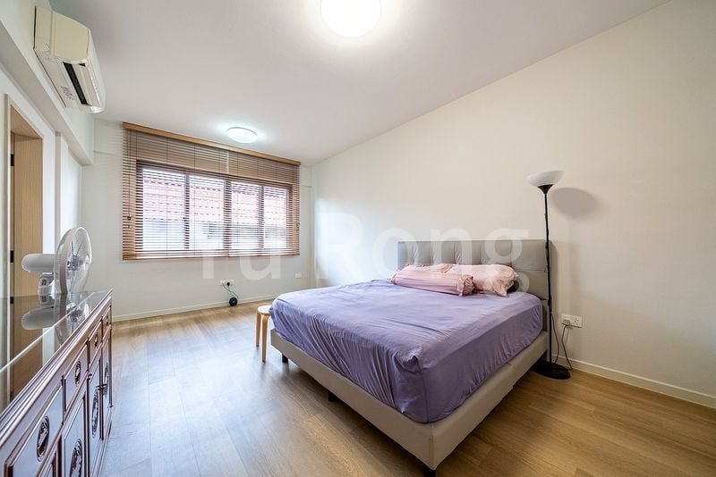 5 Bed Terraced House (Landed) for Sale in Hillside Drive - Image 14