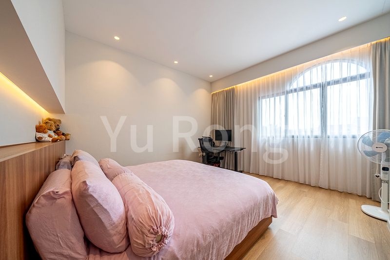 5 Bed Terraced House (Landed) for Sale in Hillside Drive - Image 8