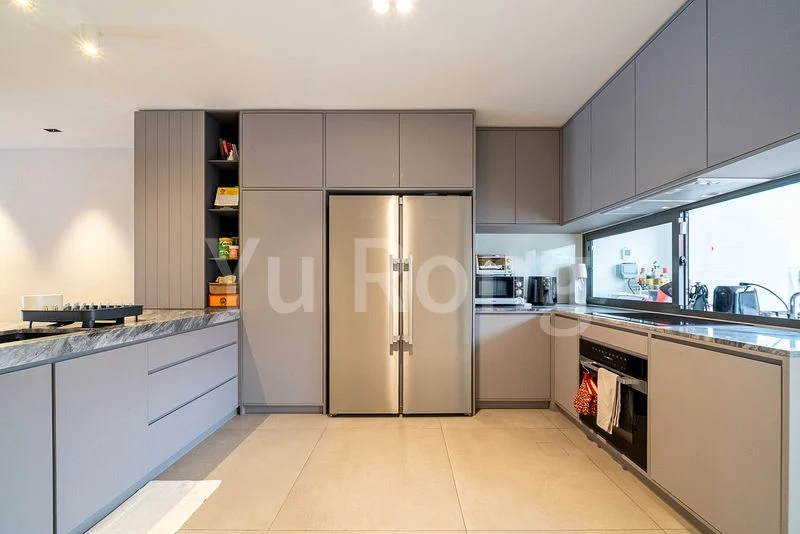 5 Bed Terraced House (Landed) for Sale in Hillside Drive - Image 6