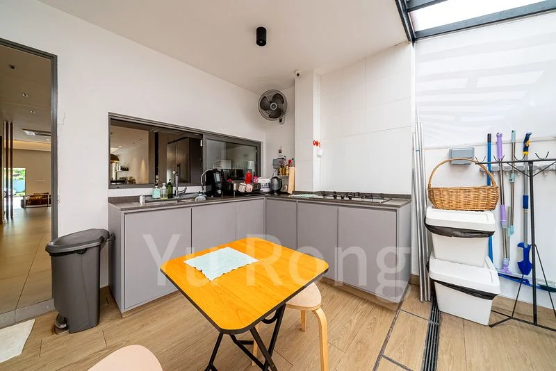 5 Bed Terraced House (Landed) for Sale in Hillside Drive - Image 23