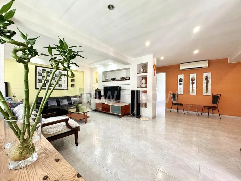 5 Room (5I) HDB for Sale in  638 Pasir Ris Drive 1 - Image 1