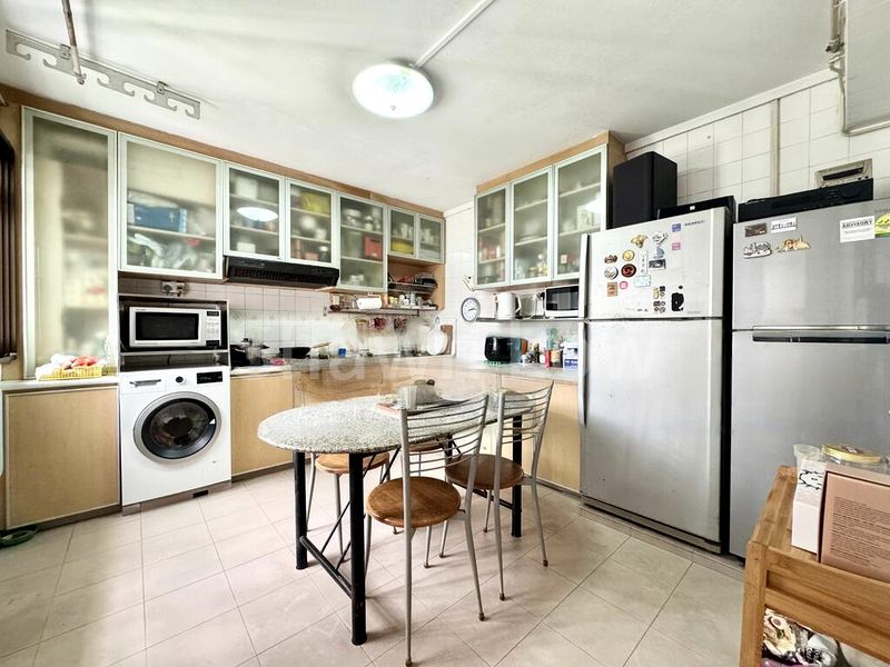 5 Room (5I) HDB for Sale in  638 Pasir Ris Drive 1 - Image 7