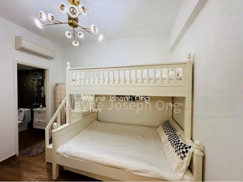 4 Bed Terraced House (Landed) for Sale in  St Nicholas View - Image 9