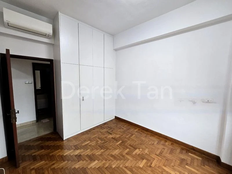 2 Bed Condo for Sale in  Hillview Green - Image 3
