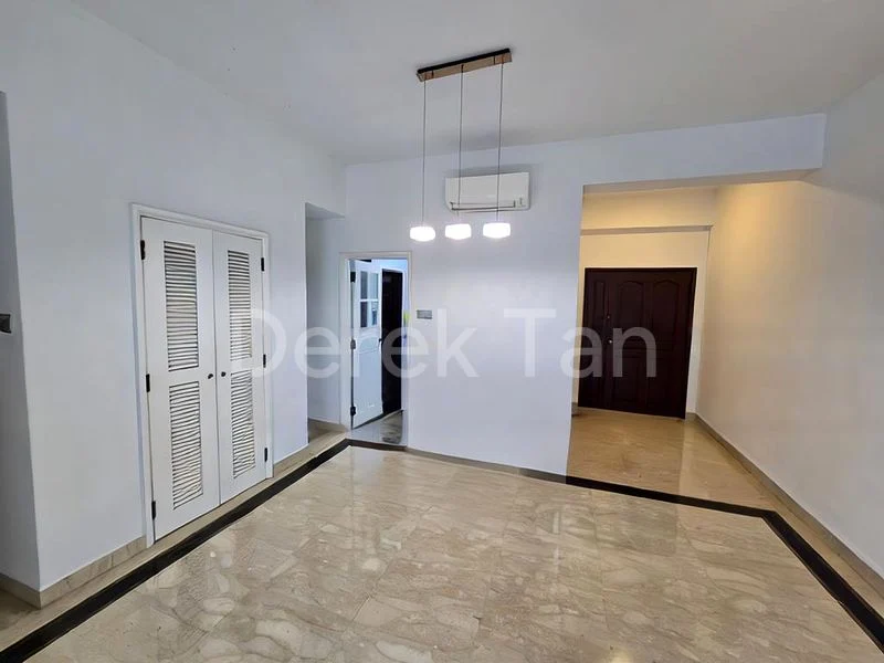 2 Bed Condo for Sale in  Hillview Green - Image 6