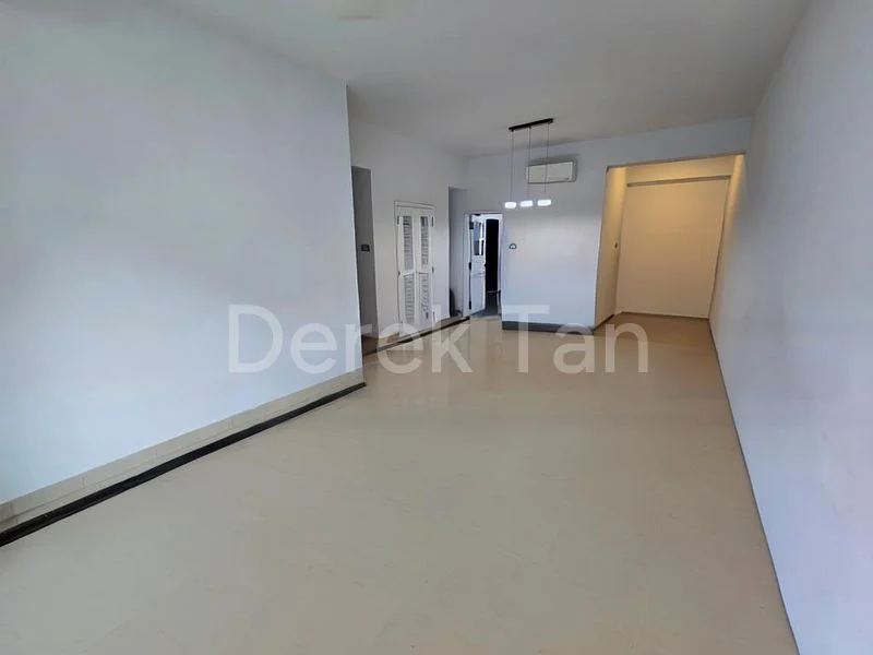 2 Bed Condo for Sale in  Hillview Green - Image 8