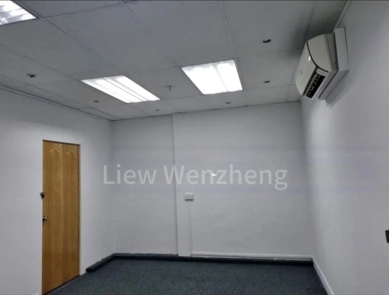 Light Industrial (B1) for Rent: Tat Ann Building - Image 5